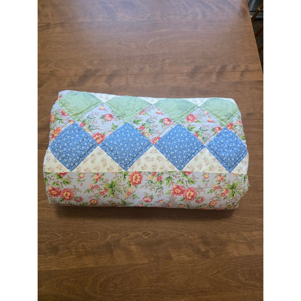 Handmade Patchwork Quilt Floral Gingham Blue Green Yellow Sawtooth Border 81x78 - Picture 10 of 10